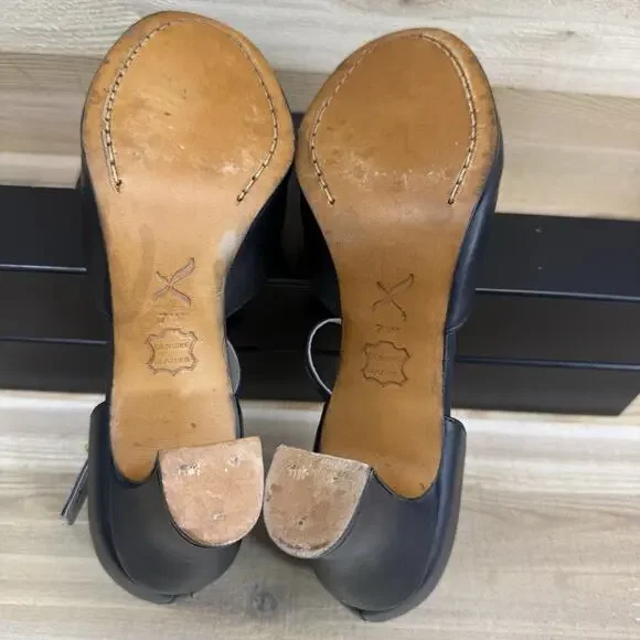 Capezio Closed Toe T-Strap Chorus Black Dance Character Shoes Women's Size 7W - Picture 13 of 13